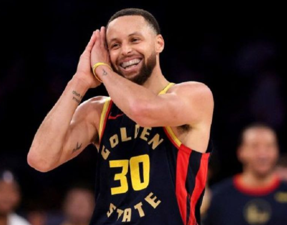 Apakah Peforma Dari Stephen Curry Sudah Menurun?
