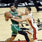 saat-pemain-nba-coba-main-bola-voli