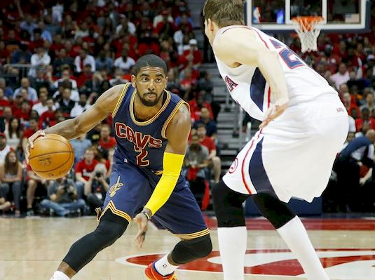 pemain-basket-yang-bikin-lawan-jatuh-karena-crossover