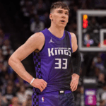 jake-laravia-akan-menjadi-pemain-bertahan-di-lakers