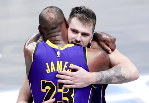 luka-doncic-bahagia-karena-bisa-main-dengan-lebron-lagi