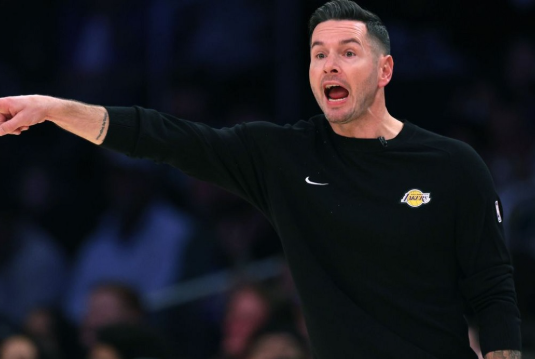 jj-redick-bangga-dengan-performa-apik-lakers-di-emirates-cup