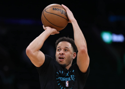 gsw-resmi-mengontrak-seth-curry-untuk-sisa-musim-di-nba