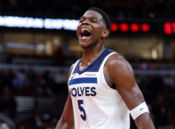 anthony-edwards-mencetak-sejarah-baru