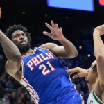 Paul George Tembak 9 Three vs Bucks